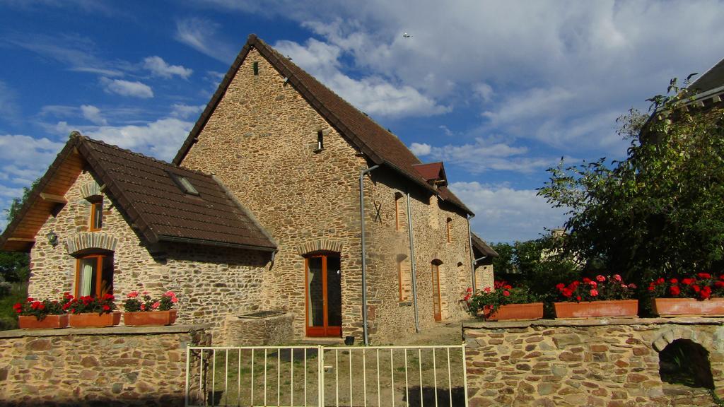 Villa La Ferme De La Baconnerie Sainte-Marguerite-d'Elle Exterior foto